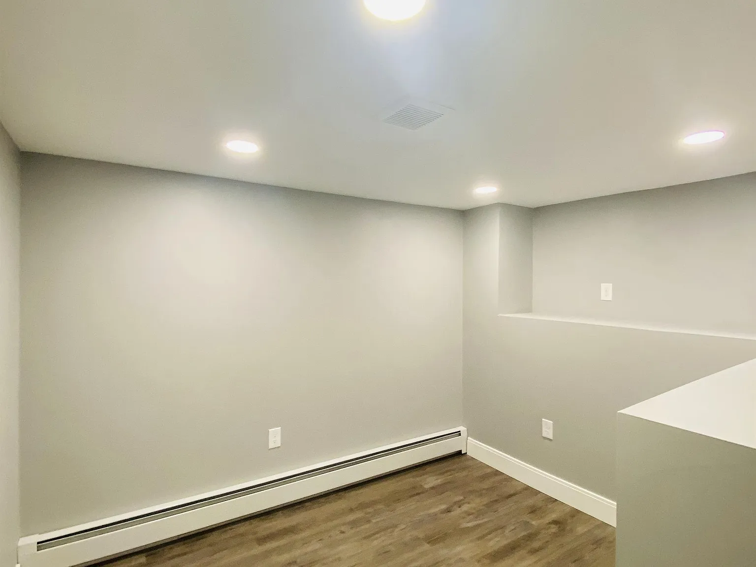 17 Stearns Street - B — Photo 4