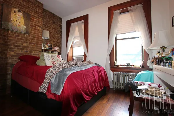 Rented by Alpha Properties NYC I LLC | media 9