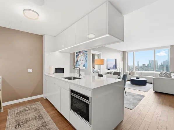 99 Hudson Street image 5 of 41