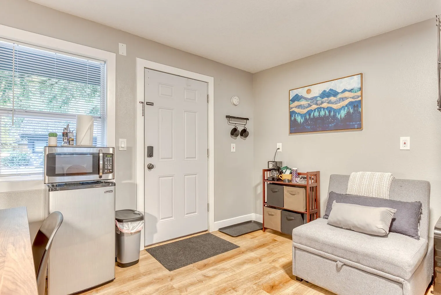Studio, 1.0 bath, 290 sqft, $3,226 — Photo 1
