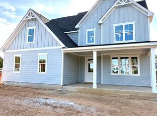 301 Brindle Dr, Fuquay Varina, NC 27526