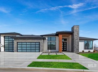 8166 W Inspirado Dr, Meridian, ID 83646