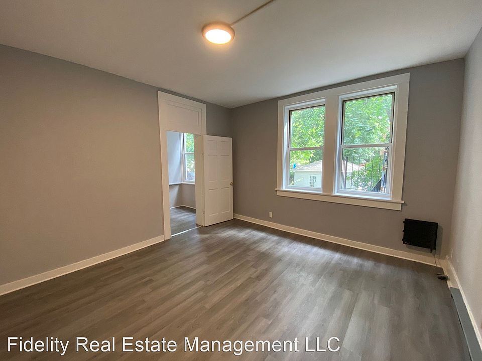 1st image of 138 Dubois St #1R