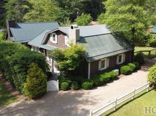 136 Lance Rd, Cashiers, NC 28717