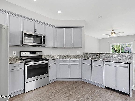 4th image of 9455 Night Harbor Dr