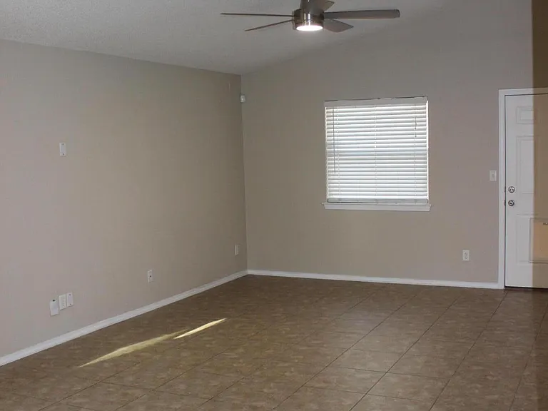 13978 Vaquero Rock Dr — Photo 7
