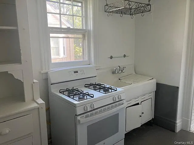 1 bed, 1.0 bath, 800 sqft, $2,800 — Photo 4