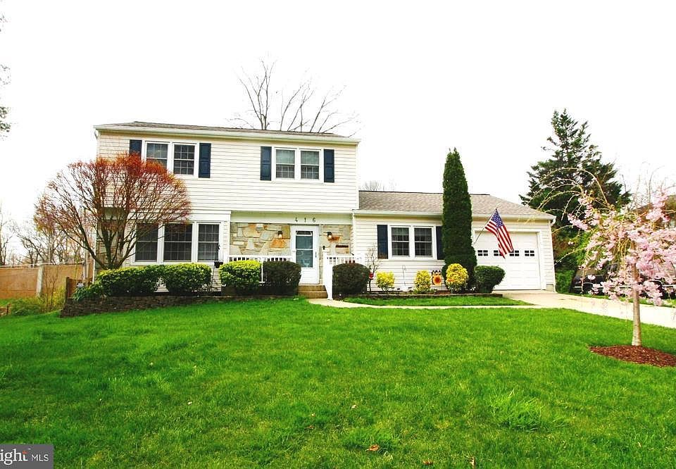 1st image of 416 Hillcrest Dr