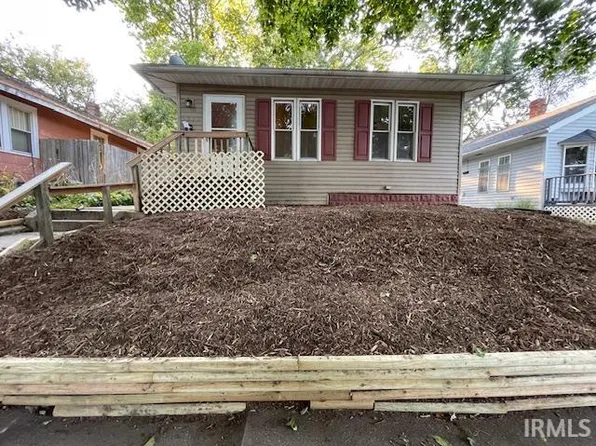 1337 N Adams St, South Bend, IN 46628