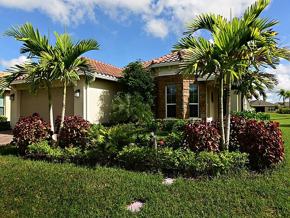 2nd image of 10281 SW Coral Tree Cir