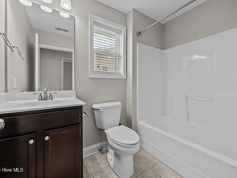 123 Lightwater Dr — Photo 35