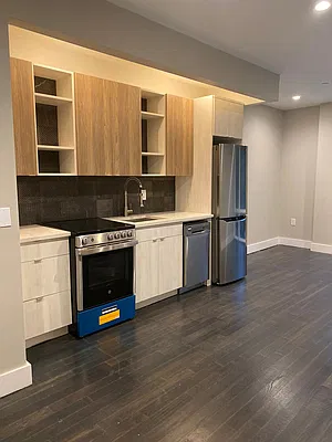 Rented by Aron Fried, LREB | media 1