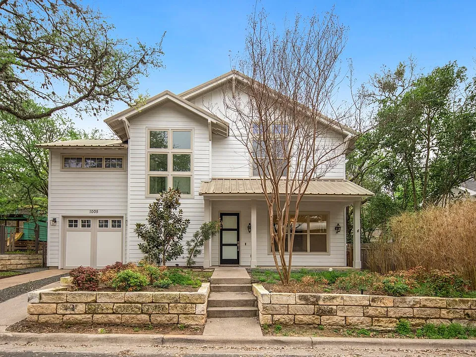 1005 Toyath St