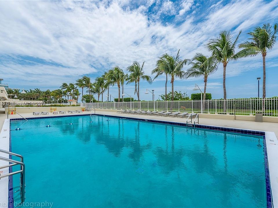 1st image of 2899 Collins Ave APT 648