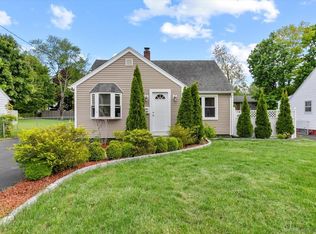 77 Emily Rd, New Haven, CT 06513