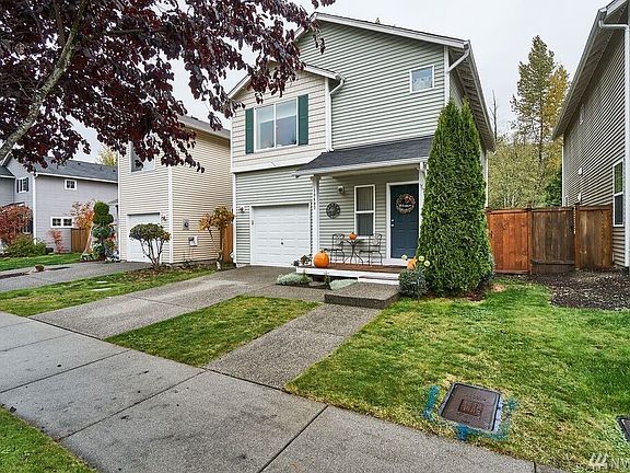 2nd image of 10607 24th St SE
