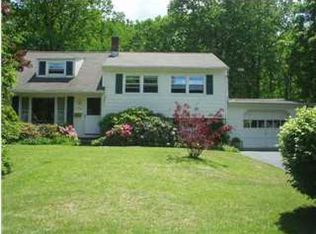 45 Carol Rd, Middletown, NJ 07748