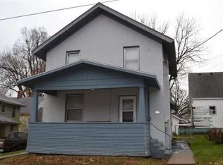 504 W Elm St, Bloomington, IL