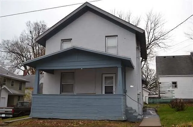 504 W Elm St photo 1