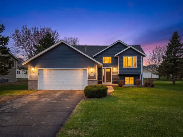 19941 Calgary Trl, Farmington, MN 55024
