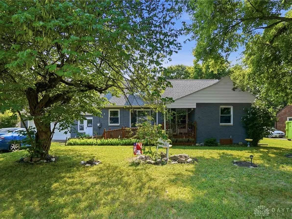 1466 S Central Dr, Dayton, OH 45432