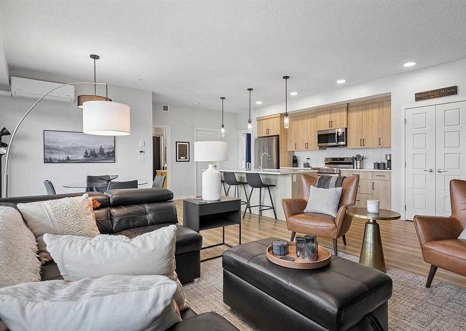 1st image of 42 N Cranbrook Gdns SE #1303