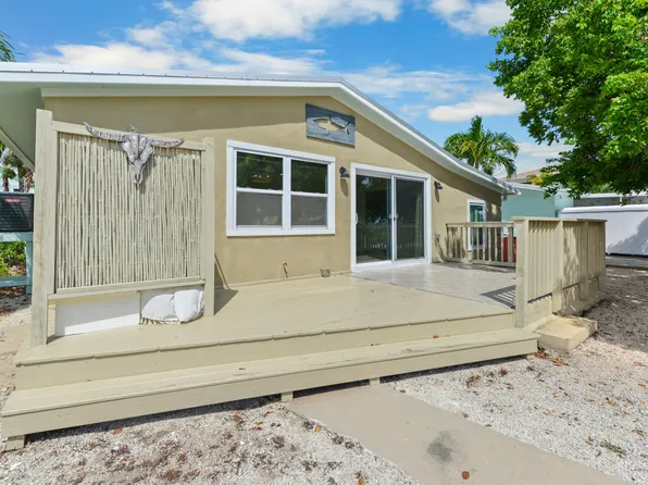 30868 Malaga Ln, Big Pine Key, FL 33043