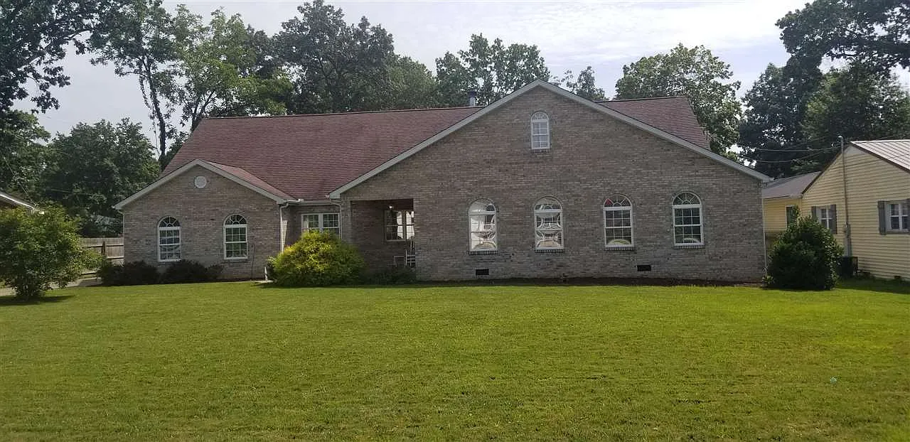 402 Rosalind Rd photo 1