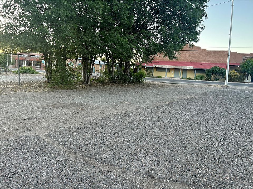 2nd image of E Paseo De Onate