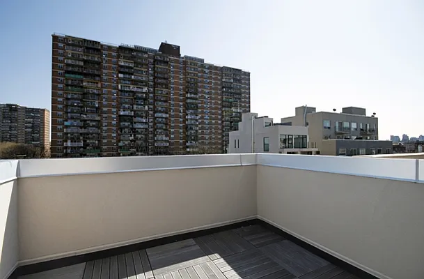 Rented by MNS | media 26