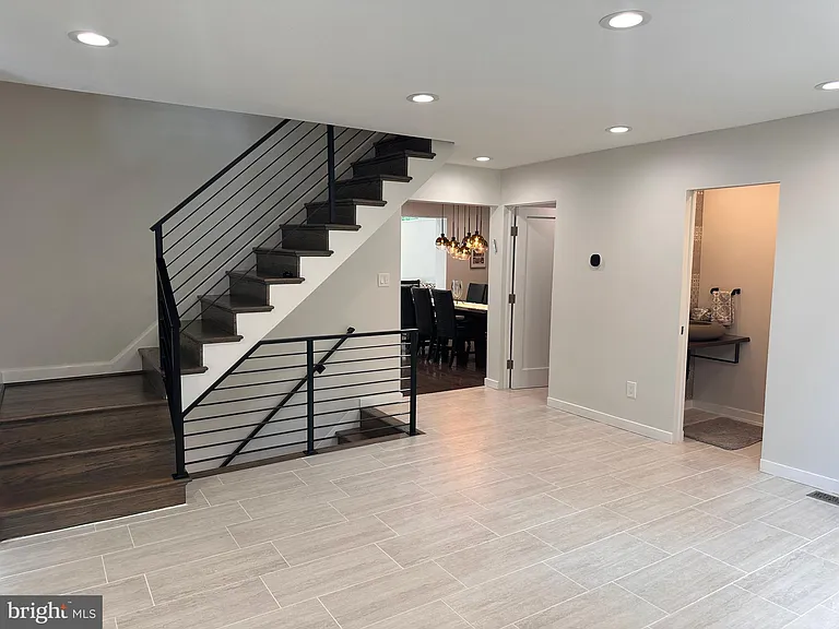 6005 Neilwood Dr — Photo 24