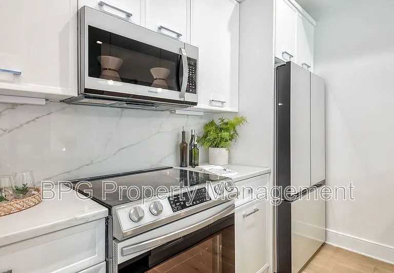 3921 W St NW #1 — Photo 60