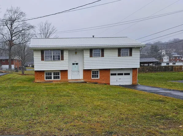 15501 Westwood Rd SW, Cresaptown, MD 21502