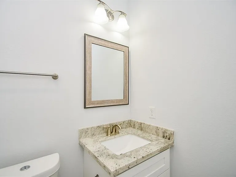 703 Link Rd — Photo 24