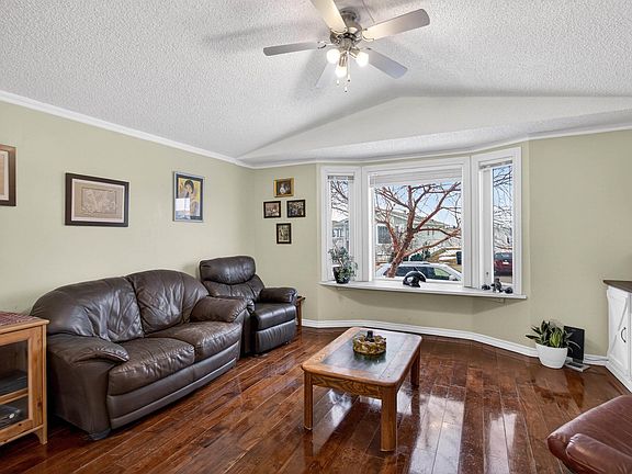 2nd image of 1789 Jubilee Loop