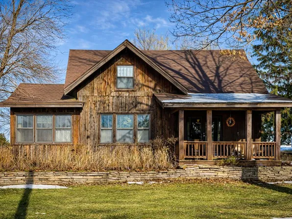 1324 Park St, Perry, IA 50220