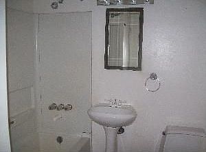 5th image of 5333 Richmond Ave #24