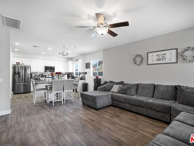3056 Janine Ave — Photo 9