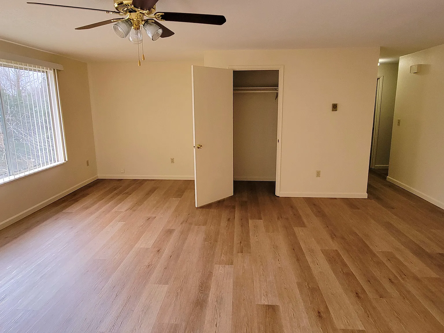 3 bed, 1068 sqft, $1,450 — Photo 2