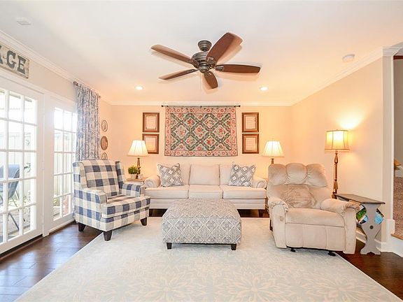 4th image of 6325-6325 Del Monte Dr