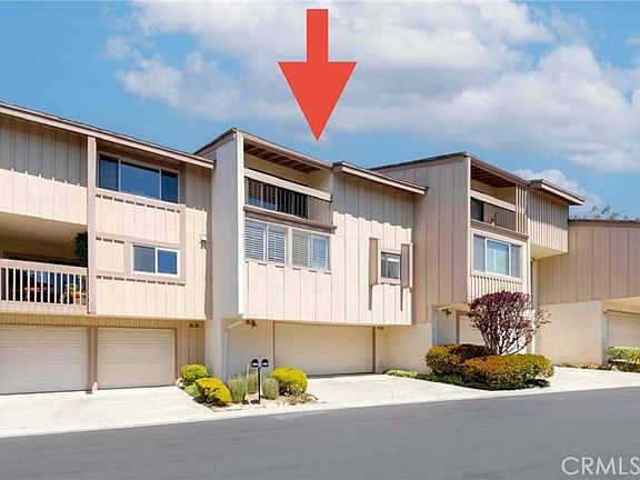 2nd image of 28012 Ridgeforest Ct