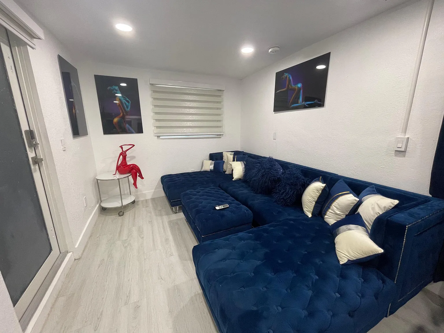 520 SW 72nd Ct — Photo 3