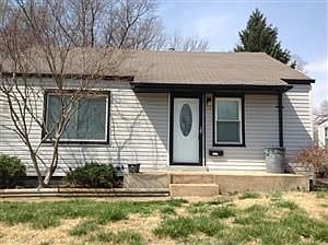 5th image of 6713 Thurston Ave