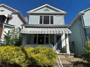 136 Maplewood Ave, Ambridge, PA 15003