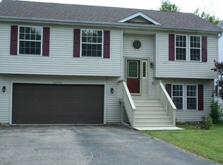 31773 Hillside Dr, Lakemoor, IL