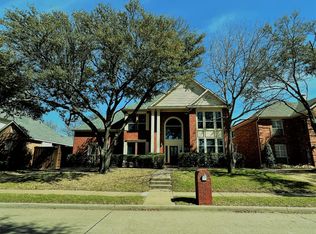18716 Greenside Dr, Dallas, TX 75252