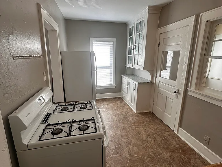 1106 Church St #4 — Photo 11
