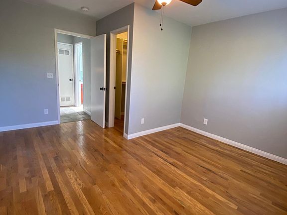 3rd image of 2540 Robinson Ave APT B