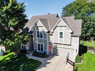 7808 NW 76th Pl, Kansas City, MO 64152