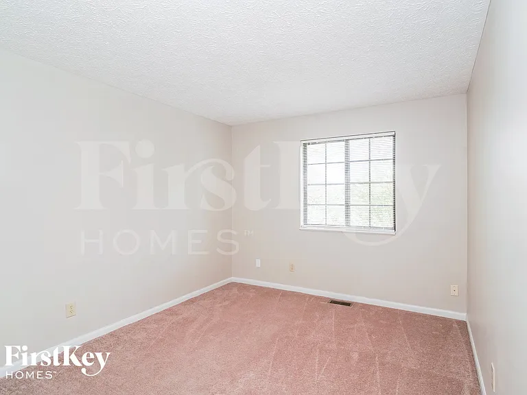 116 Westridge Blvd — Photo 12